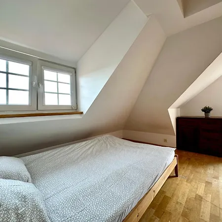 منزل للإقامة Przy Skm Wyscigi *