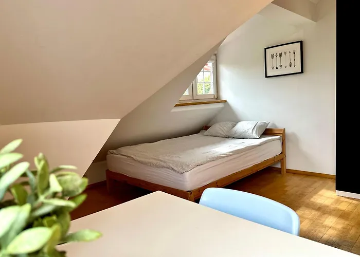 Δωμάτια σε οικογενειακή κατοικία Przy Skm Wyscigi