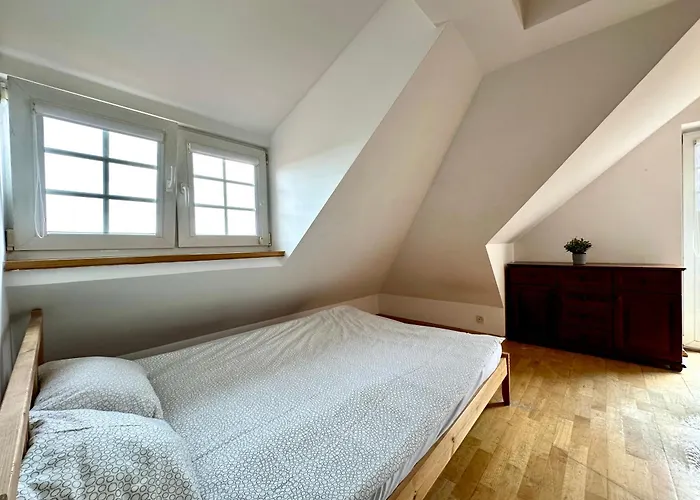 Δωμάτια σε οικογενειακή κατοικία Przy Skm Wyscigi *