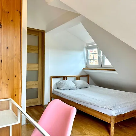 Homestay Przy Skm Wyscigi Sopot