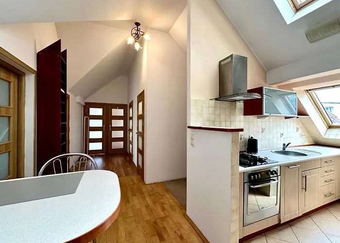 民宿 Przy Skm Wyscigi *